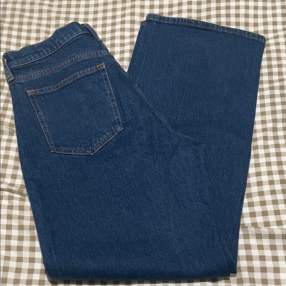 Abercrombie & Fitch Women's High Rise Dark Blue Jeans